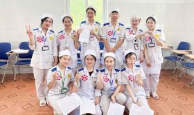 KIỂM TRA TAY NGHỀ CUỐI KHÓA CÁC LỚP CAO ĐẲNG ĐIỀU DƯỠNG K25 VÀ CAO ĐẲNG HỘ SINH K6