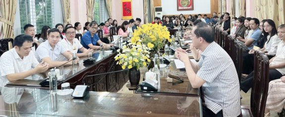 TRƯỜNG CAO ĐẲNG Y TẾ THANH HOÁ TỔ CHỨC ĐIỂM CẦU HỘI NGHỊ TRỰC TUYẾN QUÁN TRIỆT, TRIỂN KHAI CÁC NGHỊ QUYẾT, CHỈ THỊ, QUY ĐỊNH MỚI CỦA TRUNG ƯƠNG VÀ CỦA TỈNH