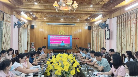 HỘI NGHỊ NGHIÊN CỨU, HỌC TẬP, QUÁN TRIỆT, TRIỂN KHAI THỰC HIỆN CÁC NGHỊ QUYẾT, CHỈ THỊ, KẾT LUẬN, QUY ĐỊNH, QUYẾT ĐỊNH CỦA TRUNG ƯƠNG VÀ TỈNH ỦY THANH HÓA